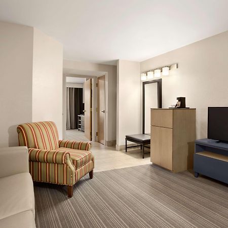 Howard Johnson By Wyndham เมอร์ฟรีสโบโร ภายนอก รูปภาพ