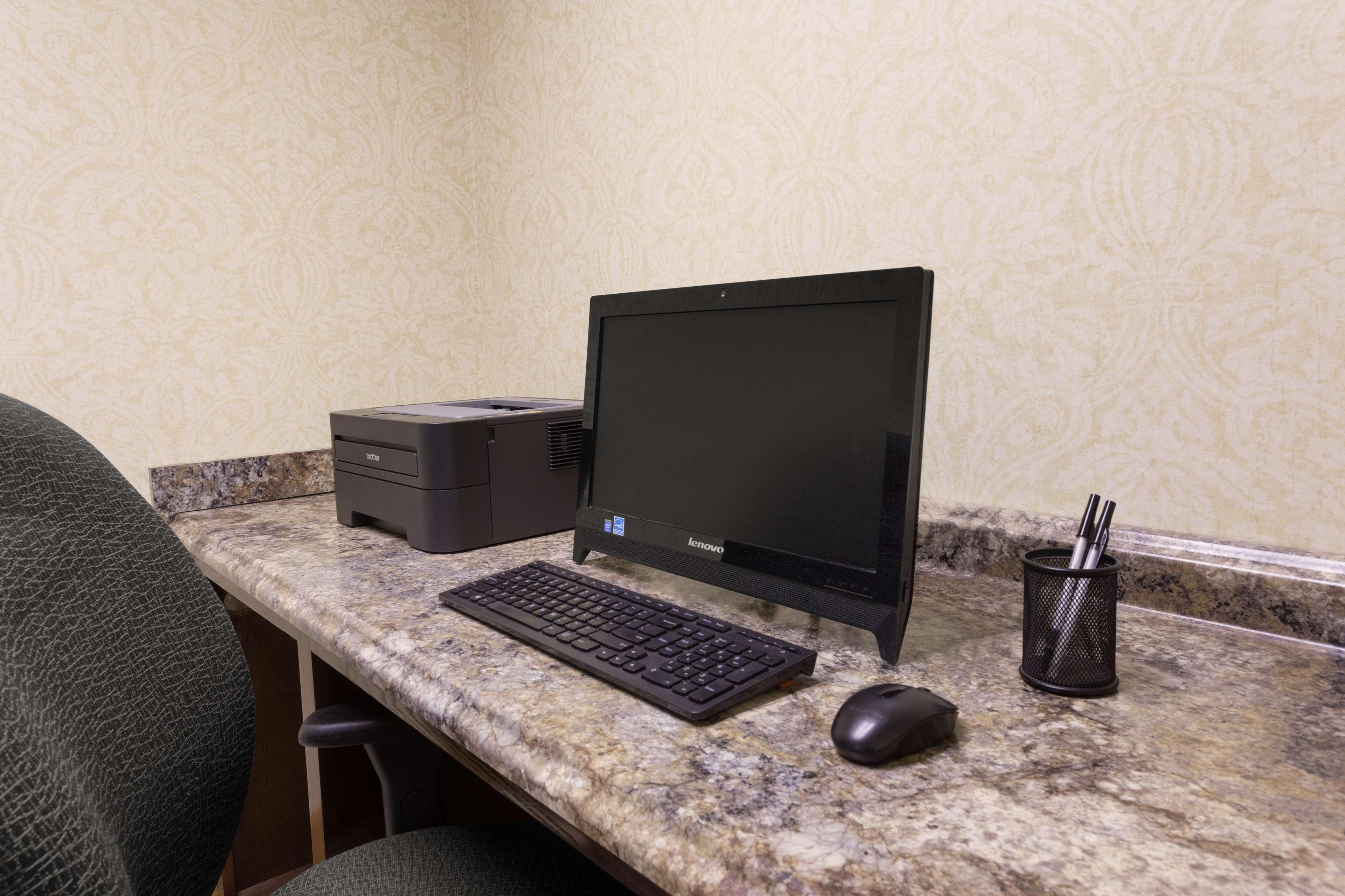 Howard Johnson By Wyndham เมอร์ฟรีสโบโร ภายนอก รูปภาพ